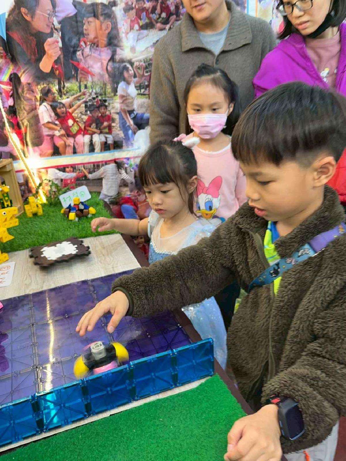 line_album_115年steam嘉年華_260324_141