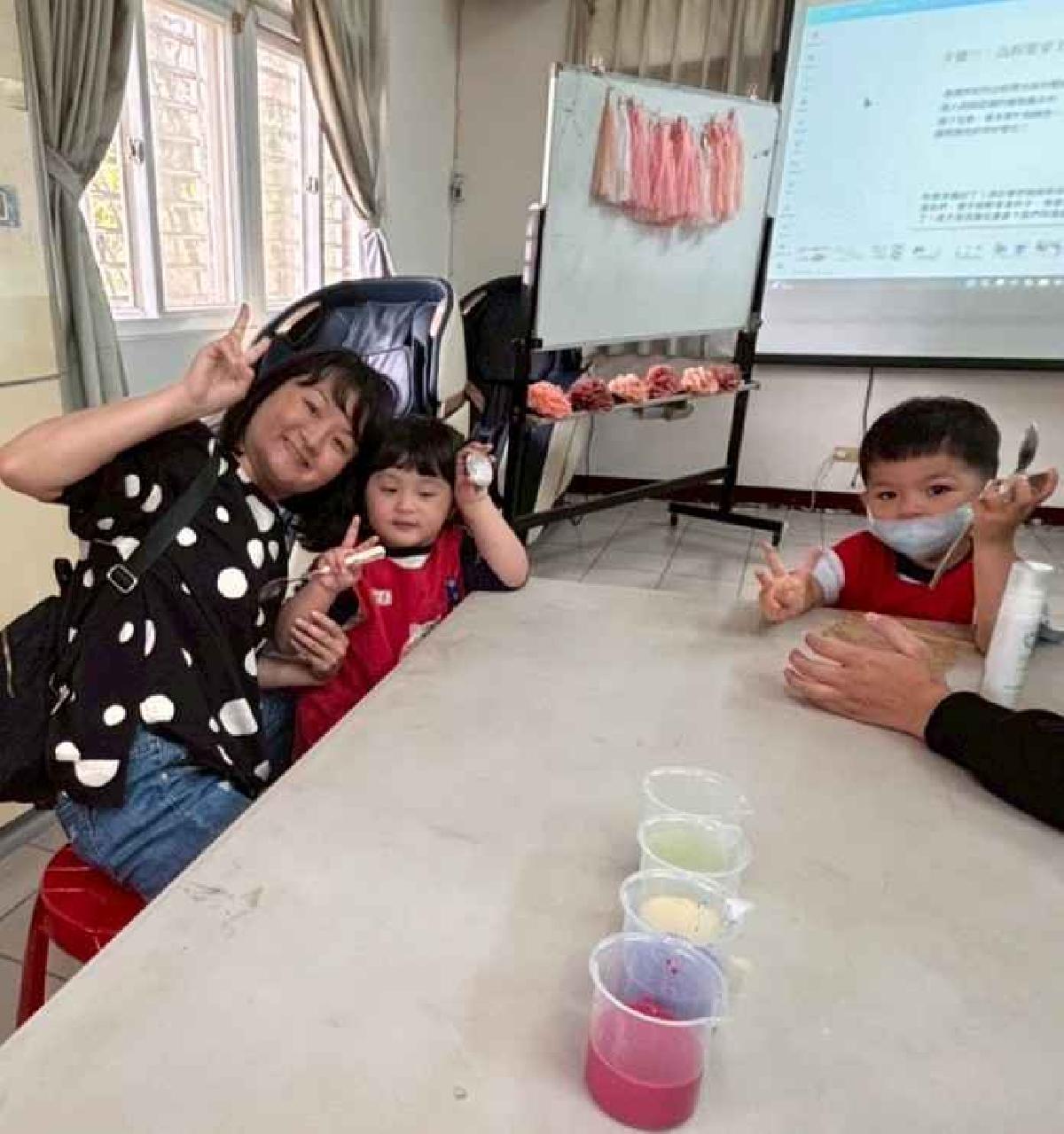 line_album_20260506母親節親子diy九層糕_260507_32