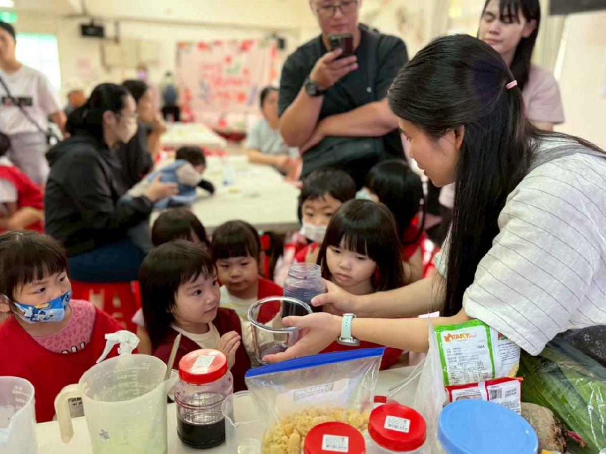 line_album_20260506母親節親子diy九層糕_260507_63