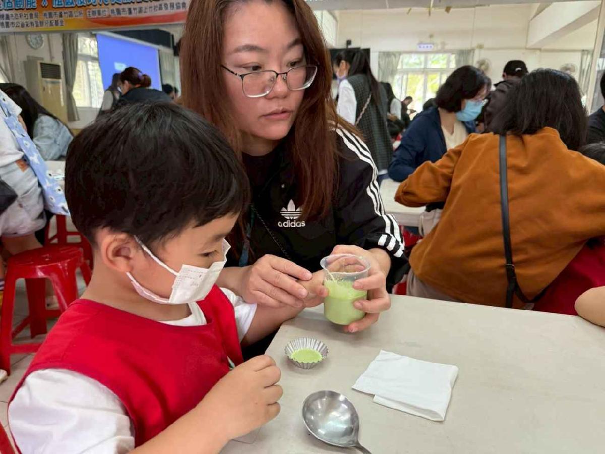 line_album_20260506母親節親子diy九層糕_260507_67