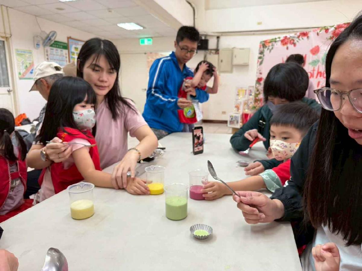 line_album_20260506母親節親子diy九層糕_260507_68