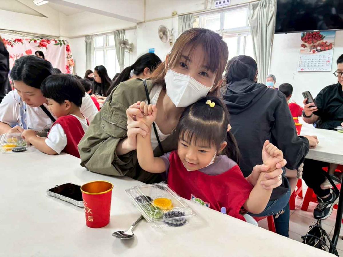 line_album_20260506母親節親子diy九層糕_260507_198