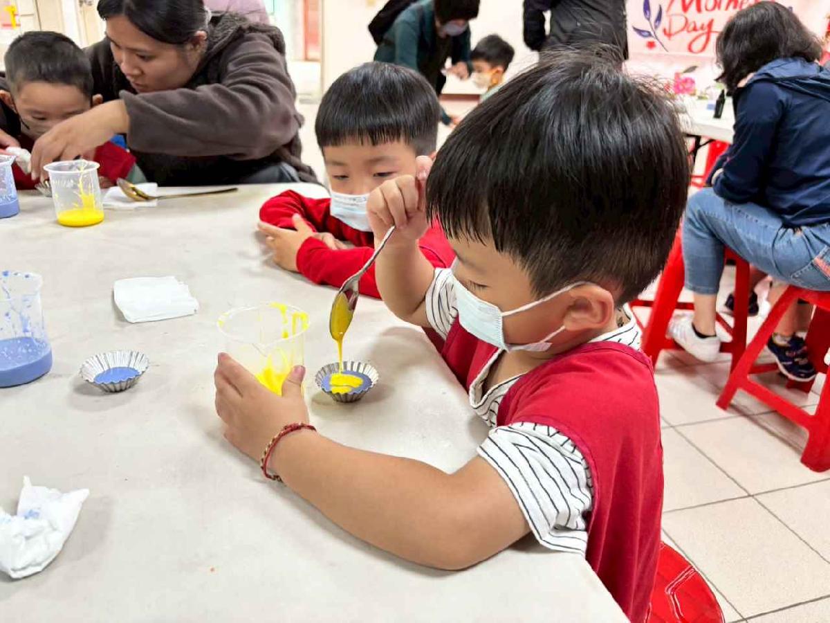 line_album_20260506母親節親子diy九層糕_260507_238