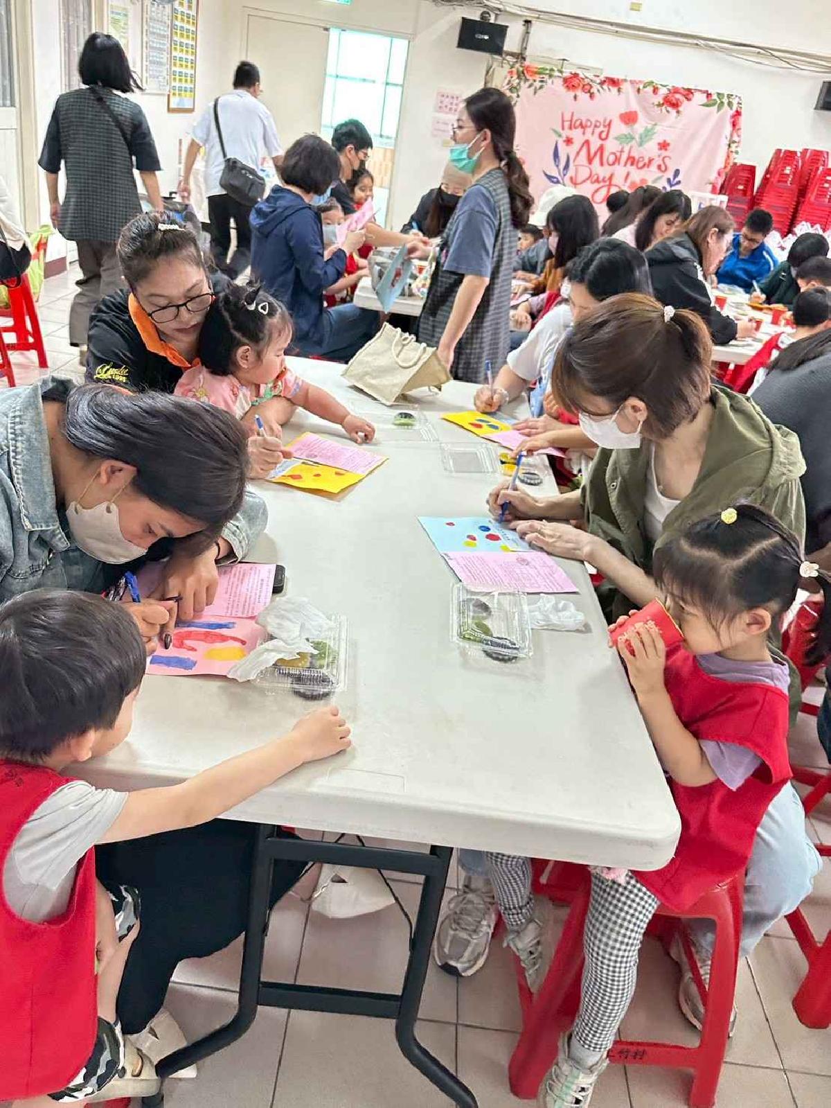 line_album_20260506母親節親子diy九層糕_260507_278