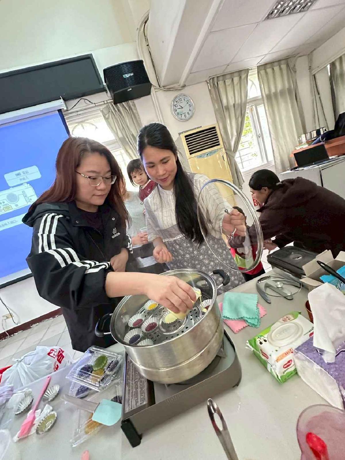 line_album_20260506母親節親子diy九層糕_260507_298