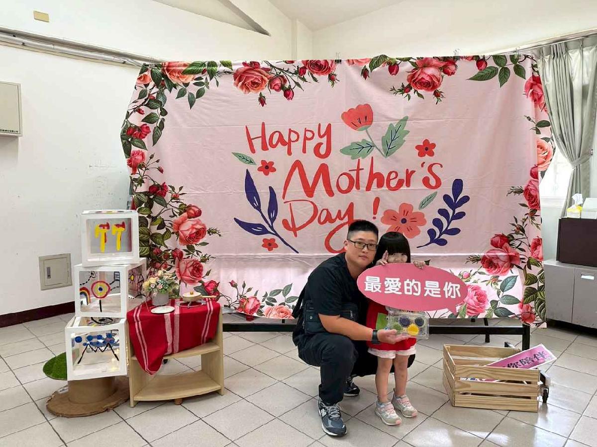 line_album_11556母親節合照_260507_8