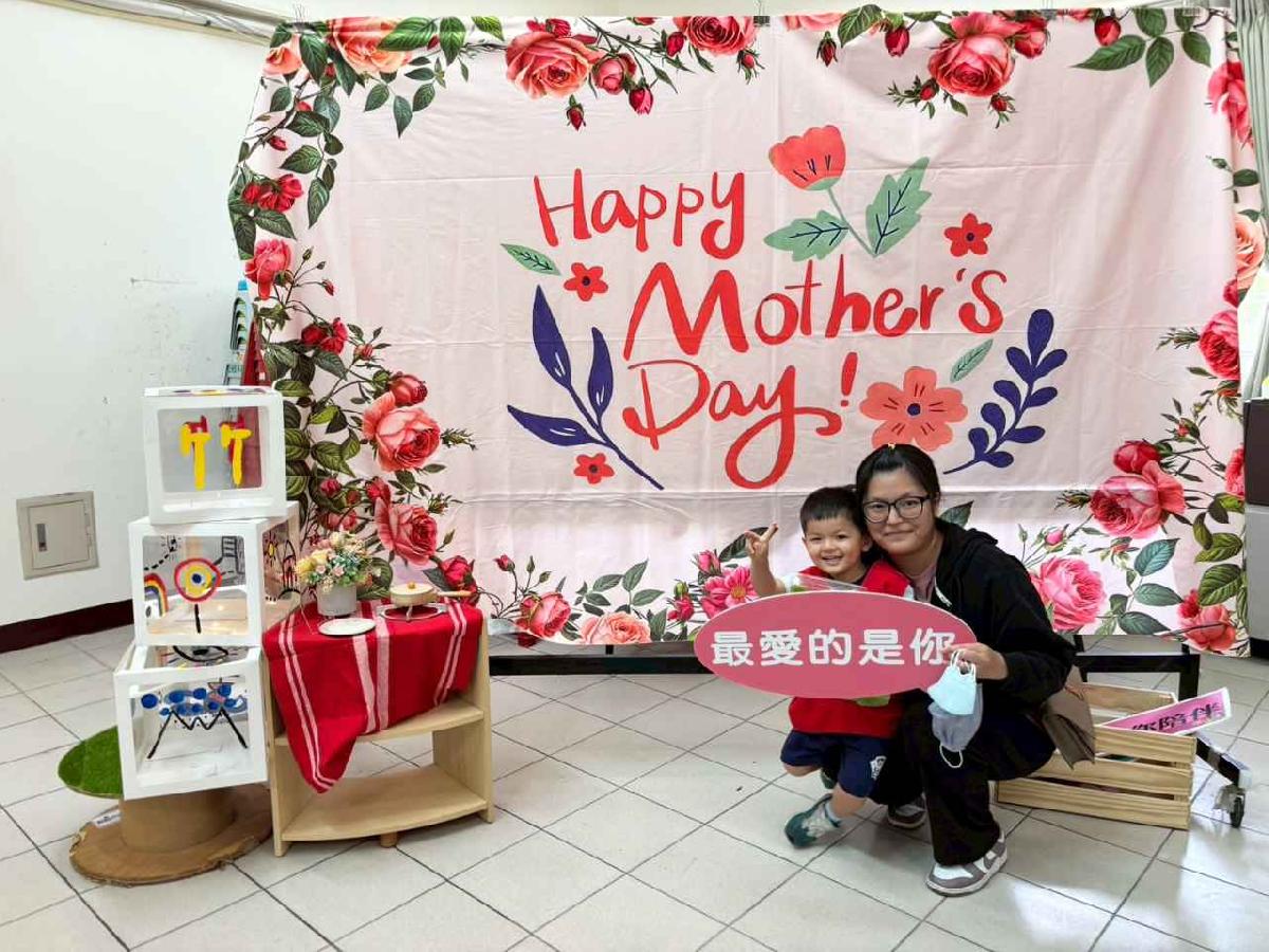 line_album_11556母親節合照_260507_24