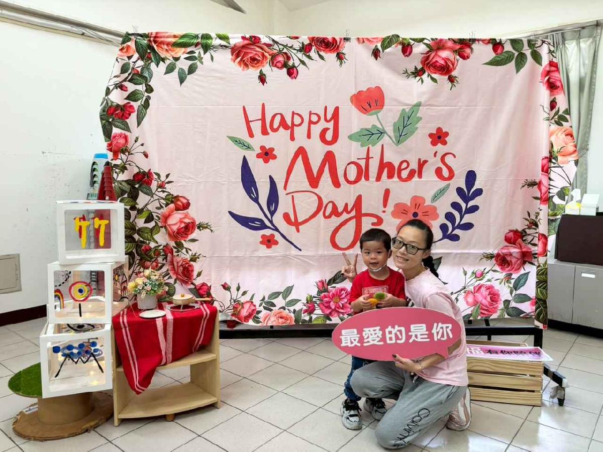 line_album_11556母親節合照_260507_28