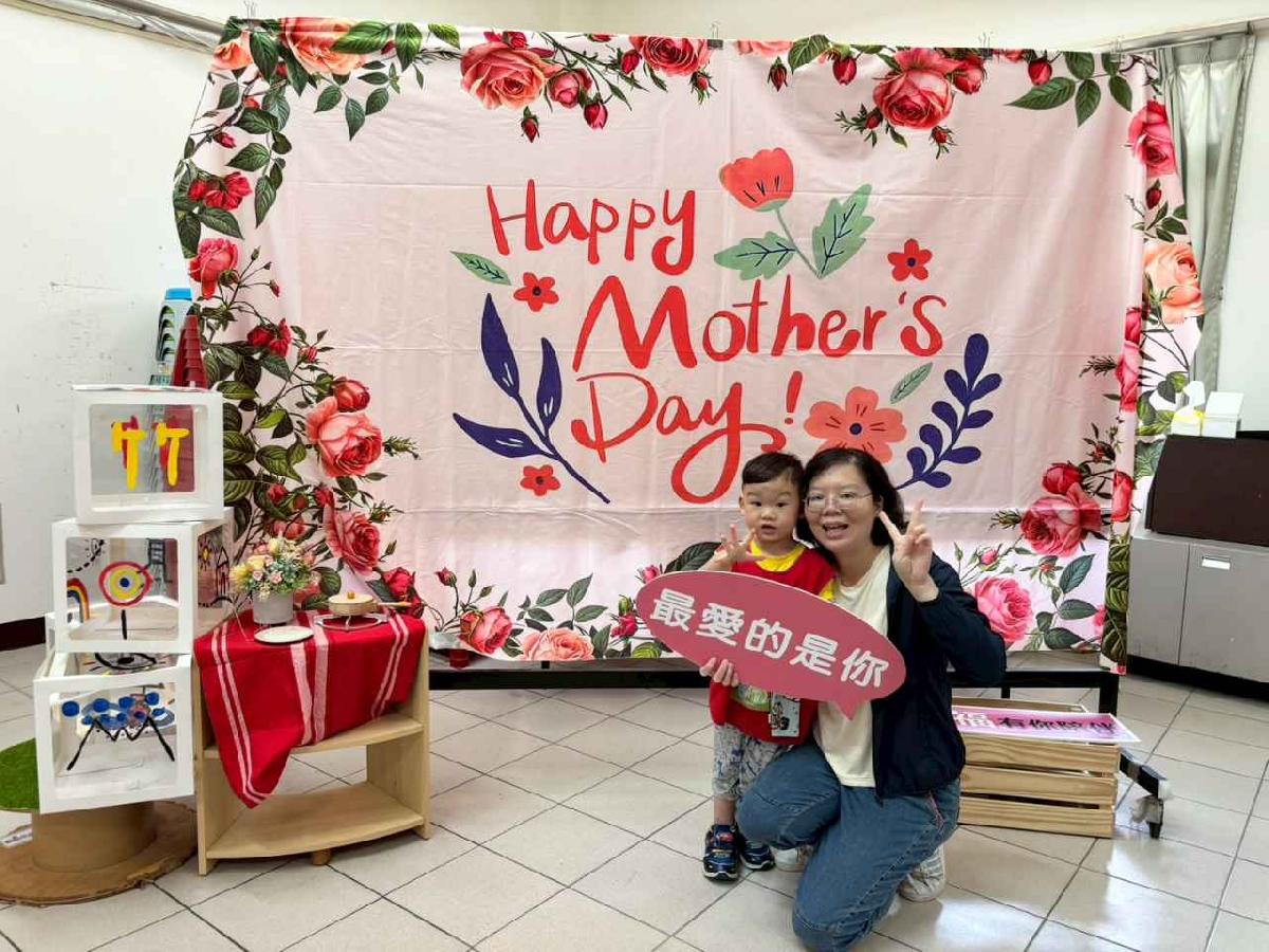 line_album_11556母親節合照_260507_29