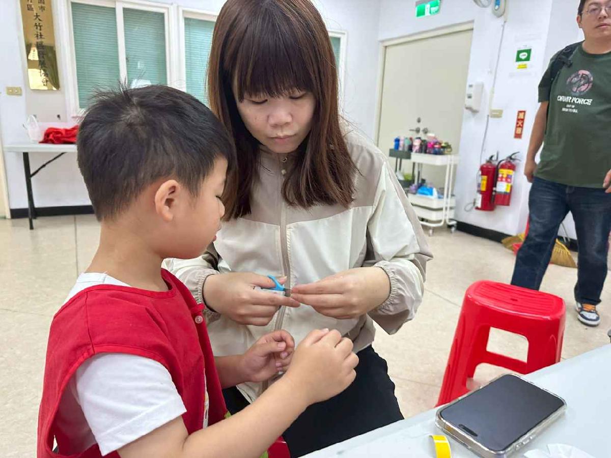 line_album_114-2母親節活動_260510_536