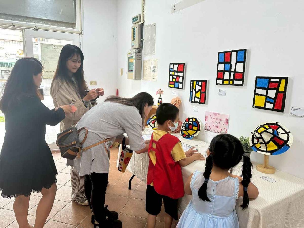 line_album_114-2母親節活動_260510_582