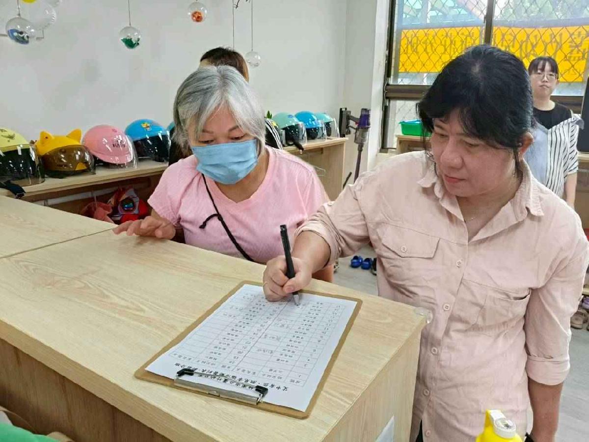 114學年度 母親節節慶活動 (61)